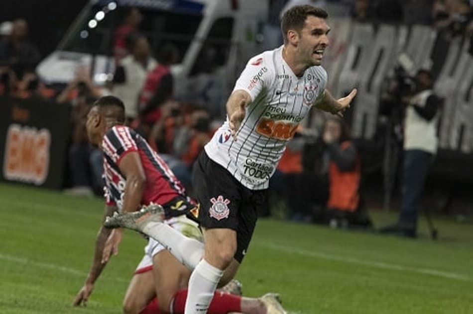 Segundo site Argentino, Mauro Boselli será jogador do Cerro Porteño