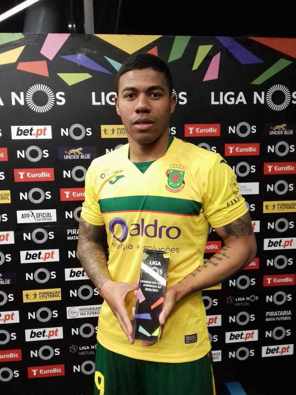 Douglas Tanque