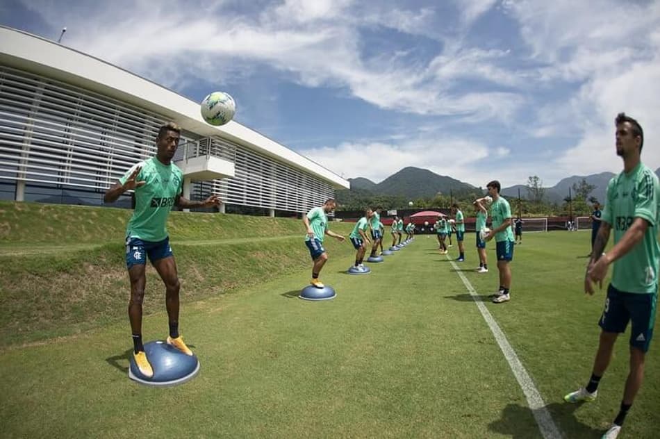 Flamengo finaliza preparação para clássico contra o Fluminense no Brasileirão; veja provável time