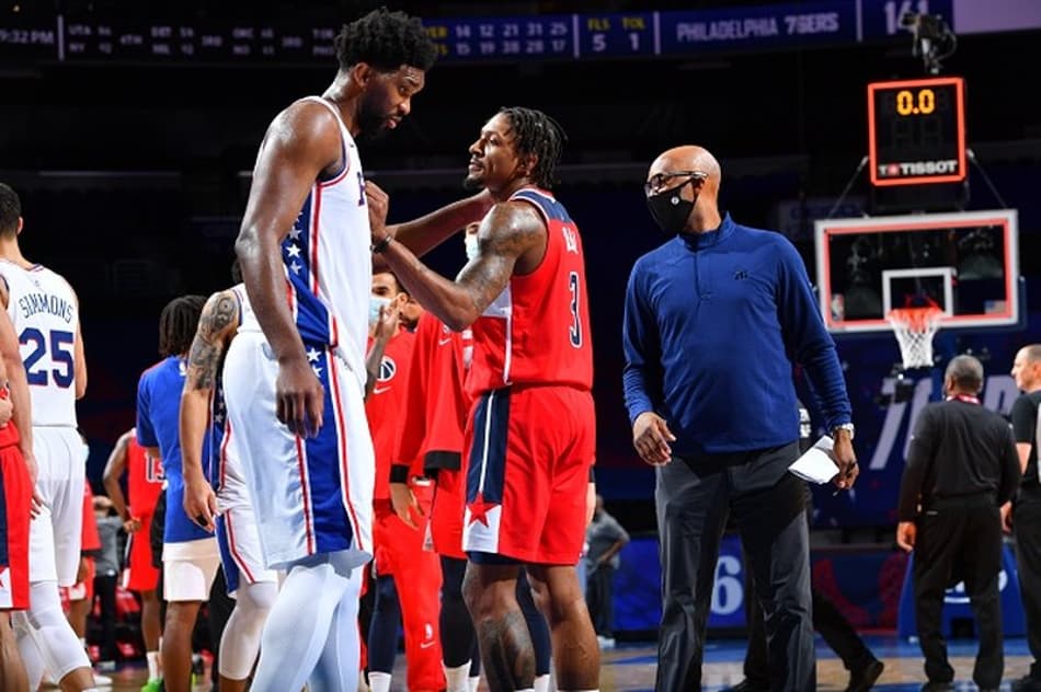 Beal faz 60, mas Sixers vence Wizards e lidera Leste