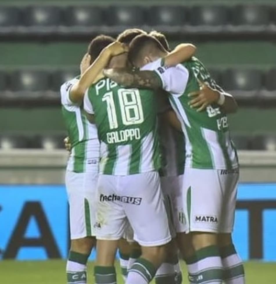Argentino: Banfield massacra San Lorenzo e encara o Boca Jrs na final