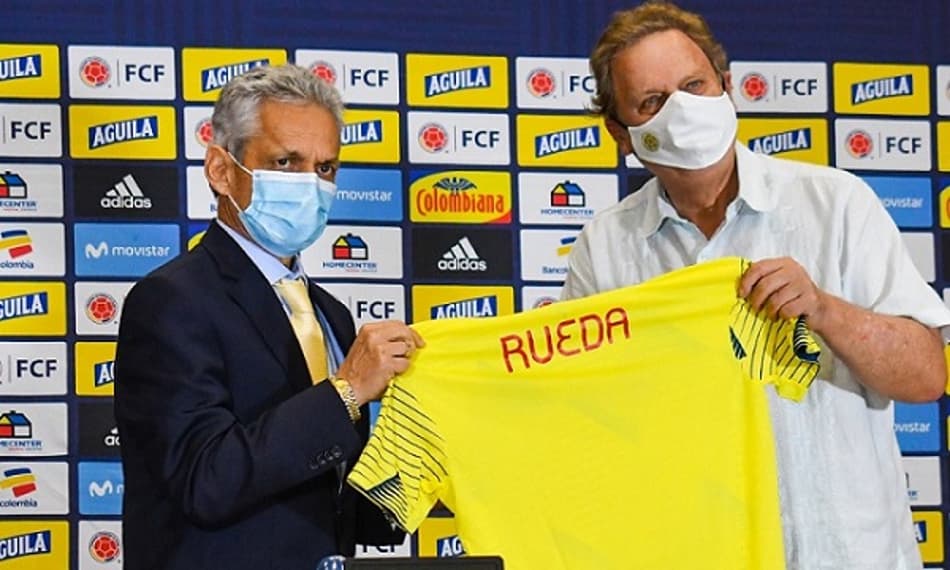 Reinaldo Rueda é apresentado na seleção da Colômbia