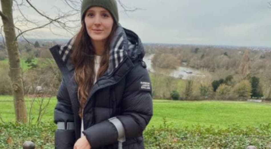 Sem jogar a 21 meses, Robson é submetida a 3ª cirurgia no quadril