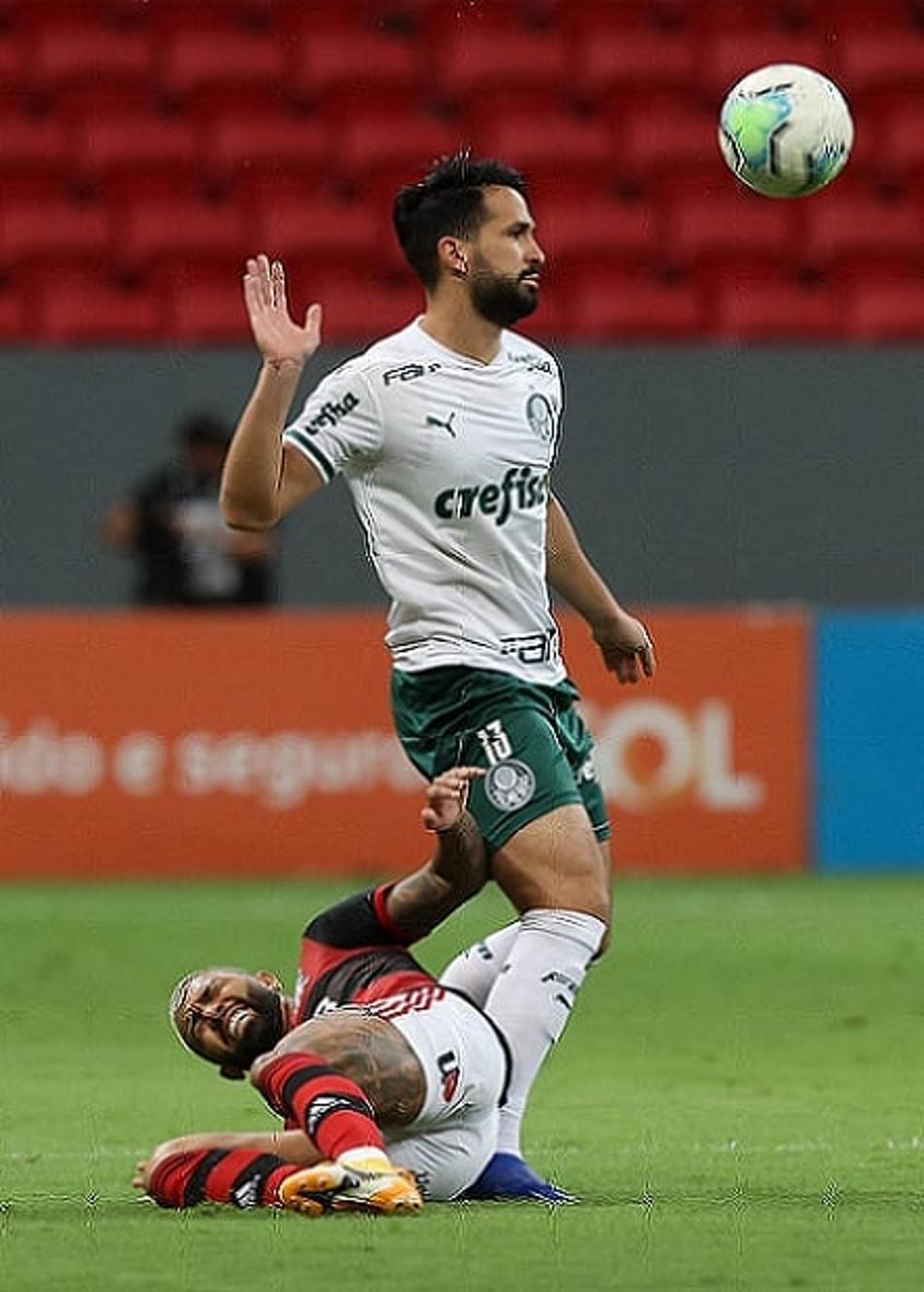 ATUAÇÕES: Dupla de zaga falha em gol contra; veja as notas do Palmeiras