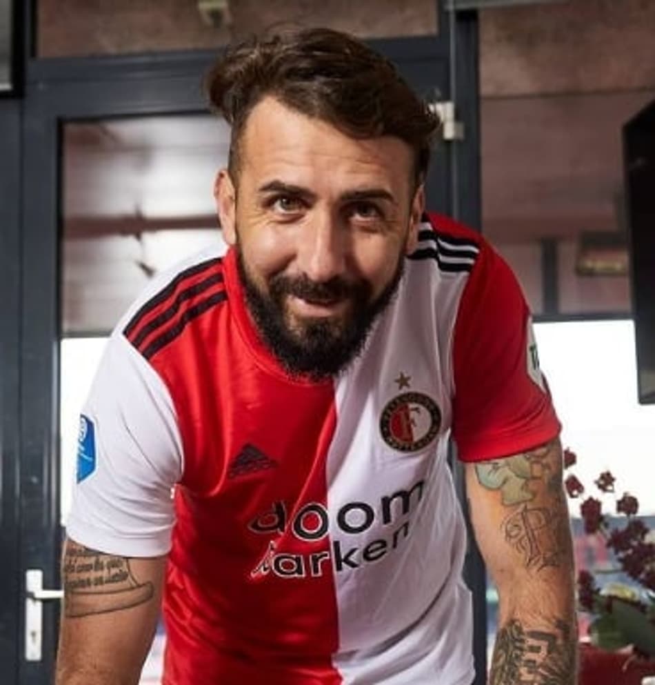 Vai voltar? Relembre os números de Lucas Pratto no Vélez