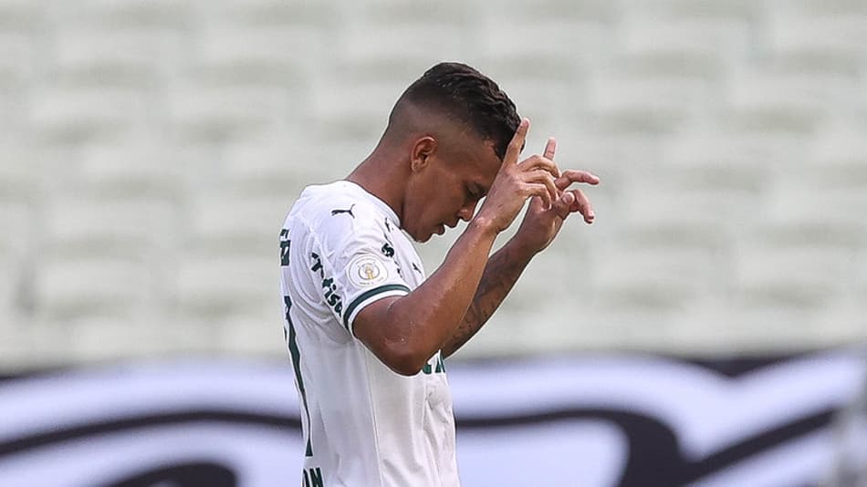 ATUAÇÕES: Autor de gol, Veron é um dos destaques do Palmeiras em derrota no Ceará