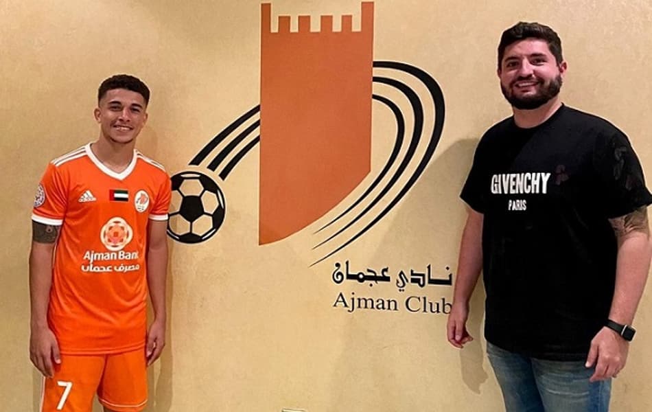 Atacante formado no Fluminense é emprestado por clube do Oriente Médio