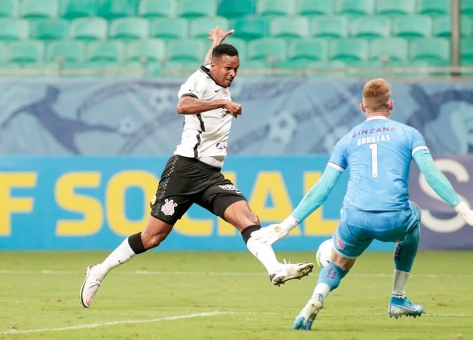 Desfalques pesam, mas não justificam derrota do Corinthians