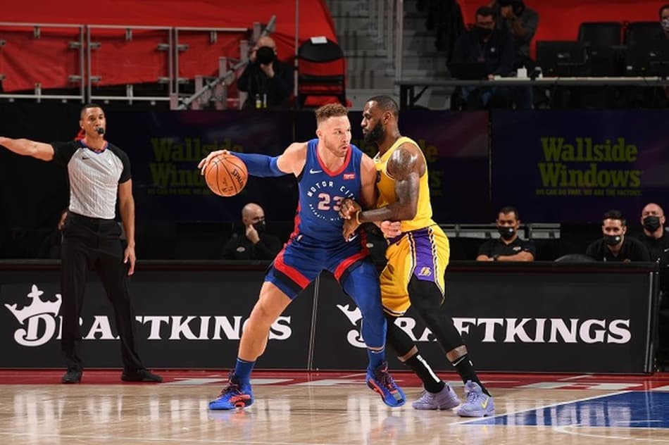 Lakers perde para Pistons e cai para terceiro no Oeste