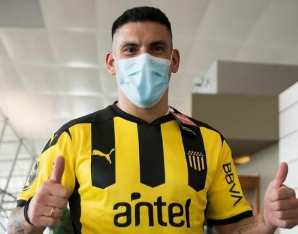 Ex-Porto e Benfica, Maxi Pereira é anunciado por gigante da América