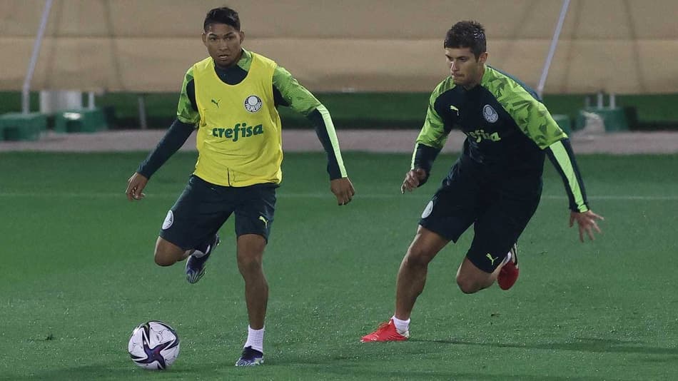 Visando confronto com Al-Ahly, Palmeiras realiza mais uma sessão de treinos no Qatar