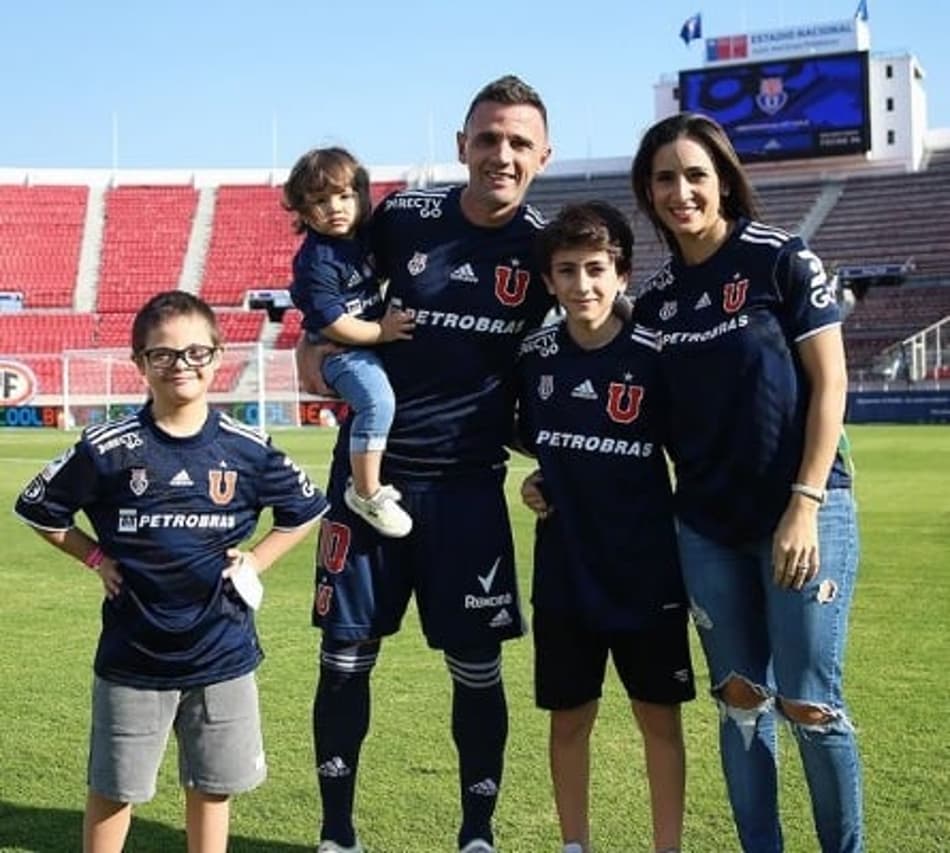 Fim da linha! Walter Montillo encerra a sua carreira no futebol