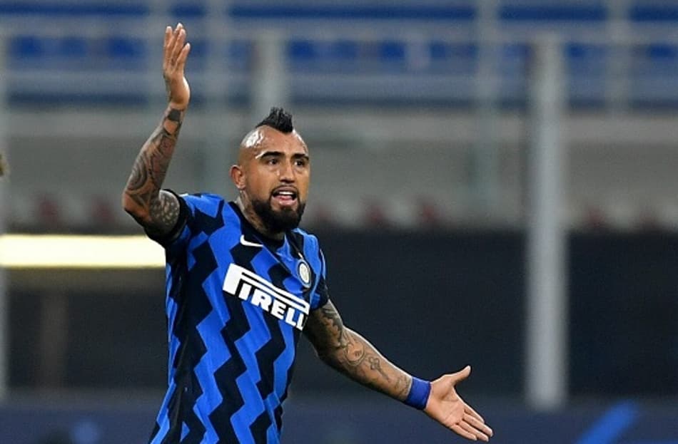 Antes de clássico, Vidal provoca jogador da Juventus
