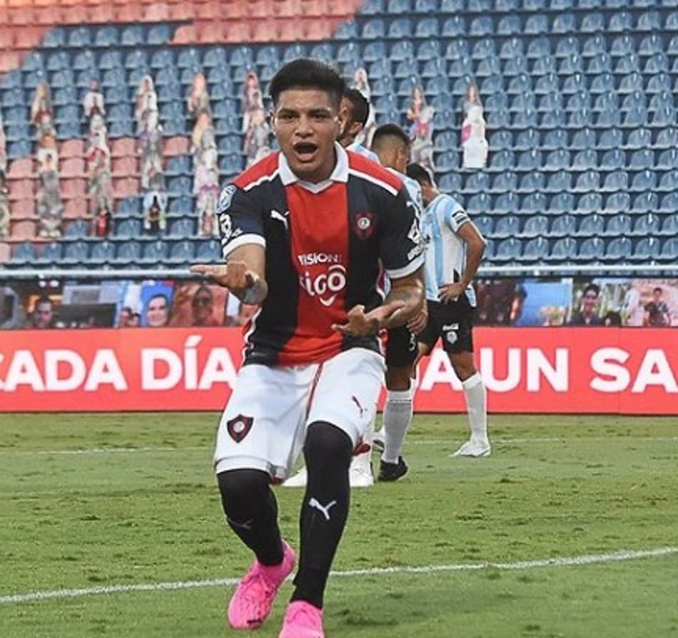 Paraguaio: Cerro Porteño tropeça e Libertad assume a liderança