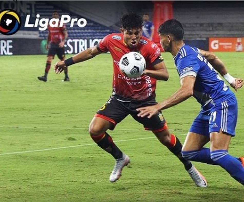 Equatoriano: Emelec dá show e fecha como a sensação da rodada de abertura