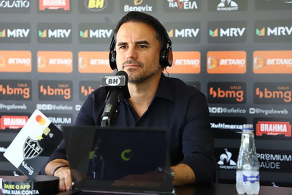 Rodrigo Caetano fala sobre Tardelli e Victor, em fim de contrato, e da saída de Jorge Sampaoli do Galo