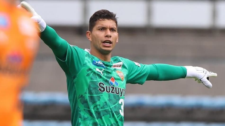 Primo de Tiago Volpi, goleiro Neto está livre no mercado