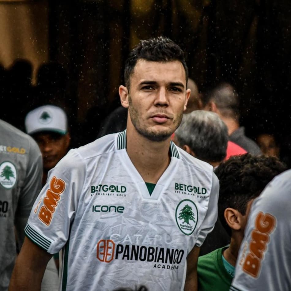 Mais maduro, lateral Jean Victor traça metas pelo Boavista no Carioca