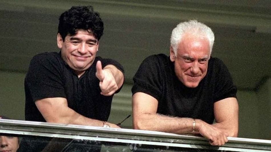 Ex-empresário de Maradona disse que 'cansou de xingá-lo' no velório