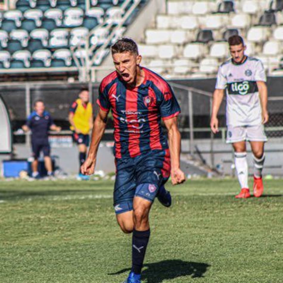 Blog do Garone: Vasco regulariza o atacante paraguaio Elias Ovelar, reforço para o sub-20