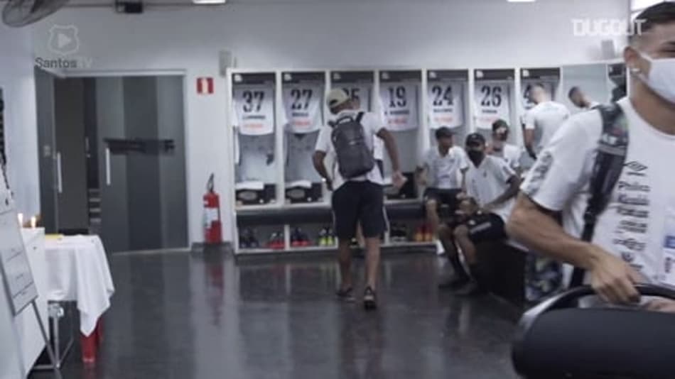 Assista aos bastidores do empate do Santos com a Ferroviária na Vila