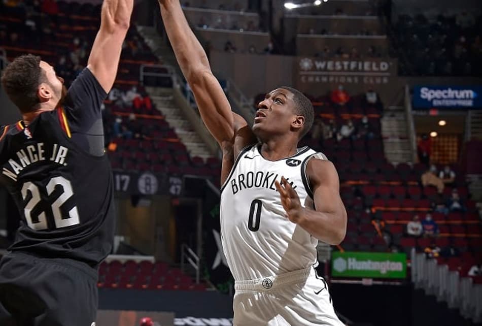 Cleveland Cavaliers está ativo no mercado, mas dificulta troca de Larry Nance Jr.
