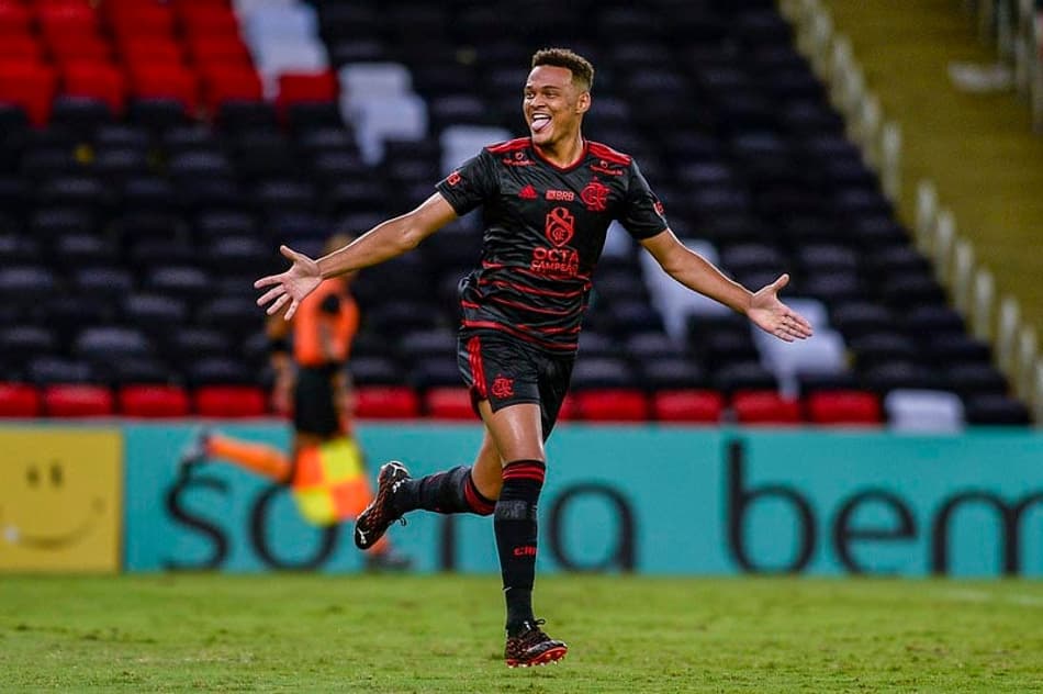 VÍDEO: Assista aos gols da vitória do Flamengo sobre o Macaé
