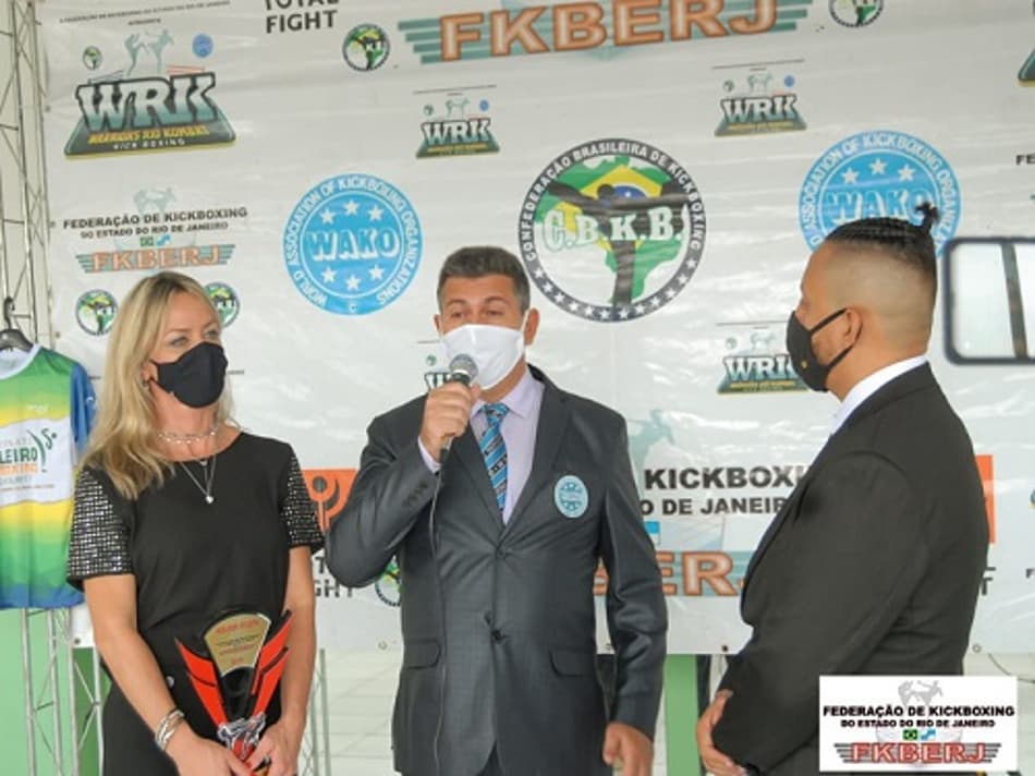 FKBERJ realiza 'Oscar do Kickboxing' com dezenas de premiados; veja mais