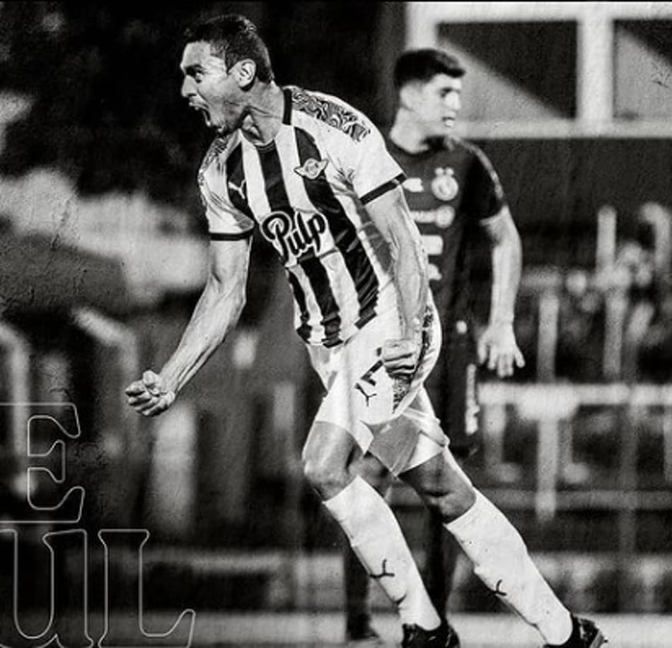 Paraguaio: Nacional tropeça e Libertad assume a liderança