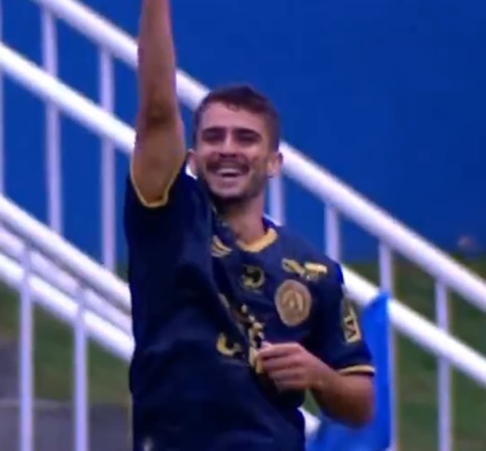 Anotou a placa? Aparecidense massacra o Goiás