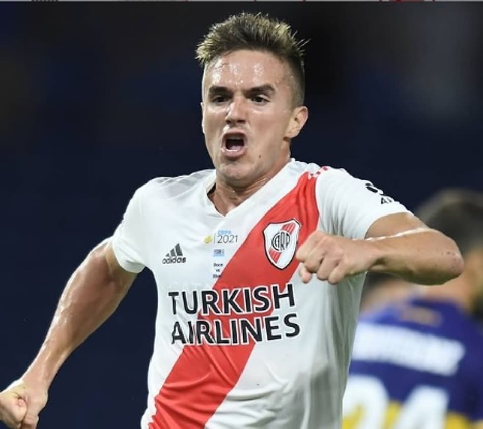 Boca Juniors e River Plate empatam na La Bombonera