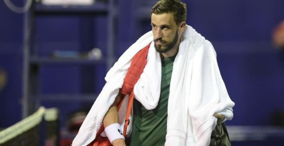 Dzumhur ameaça juiz de morte e é desclassificado em Acapulco