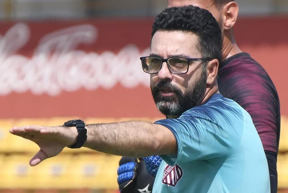 Rodrigo Fonseca fala sobre saída do Sertãozinho