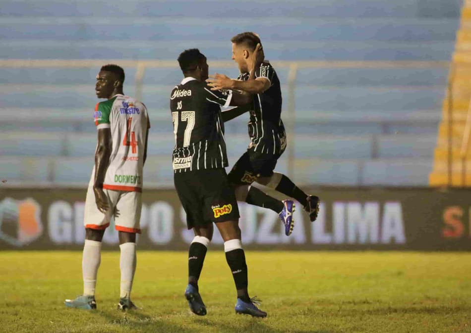 Ao voltar a marcar pelo Corinthians, Ramiro afirma: ‘Faz tempo que estava buscando esse gol’