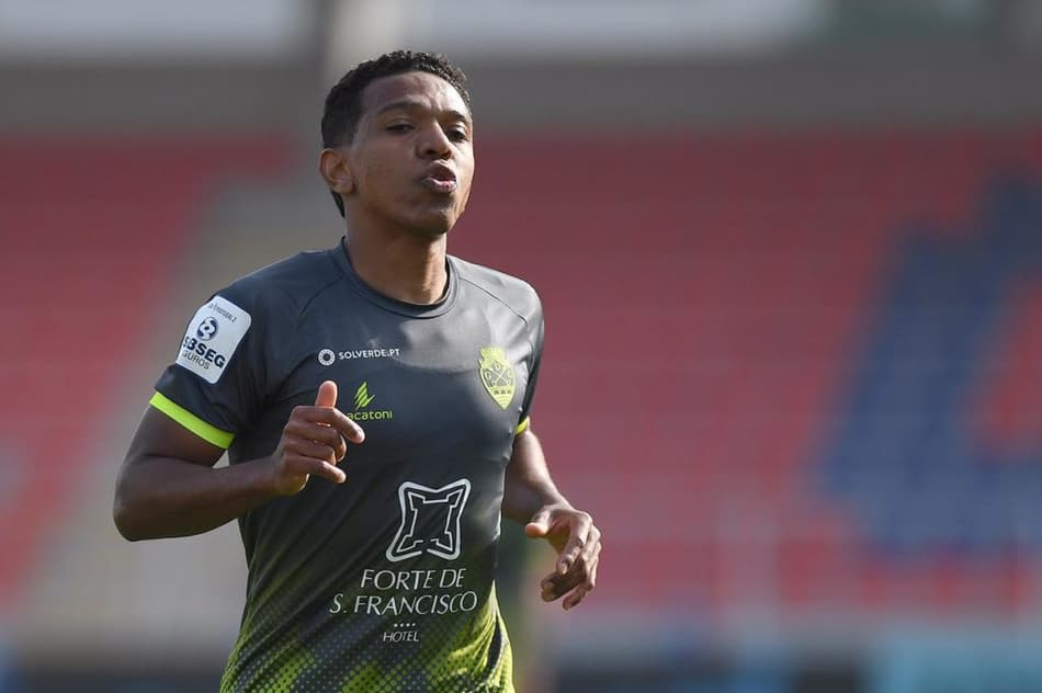 Niltinho, ex-Chape, recebe contatos para retornar ao Brasil