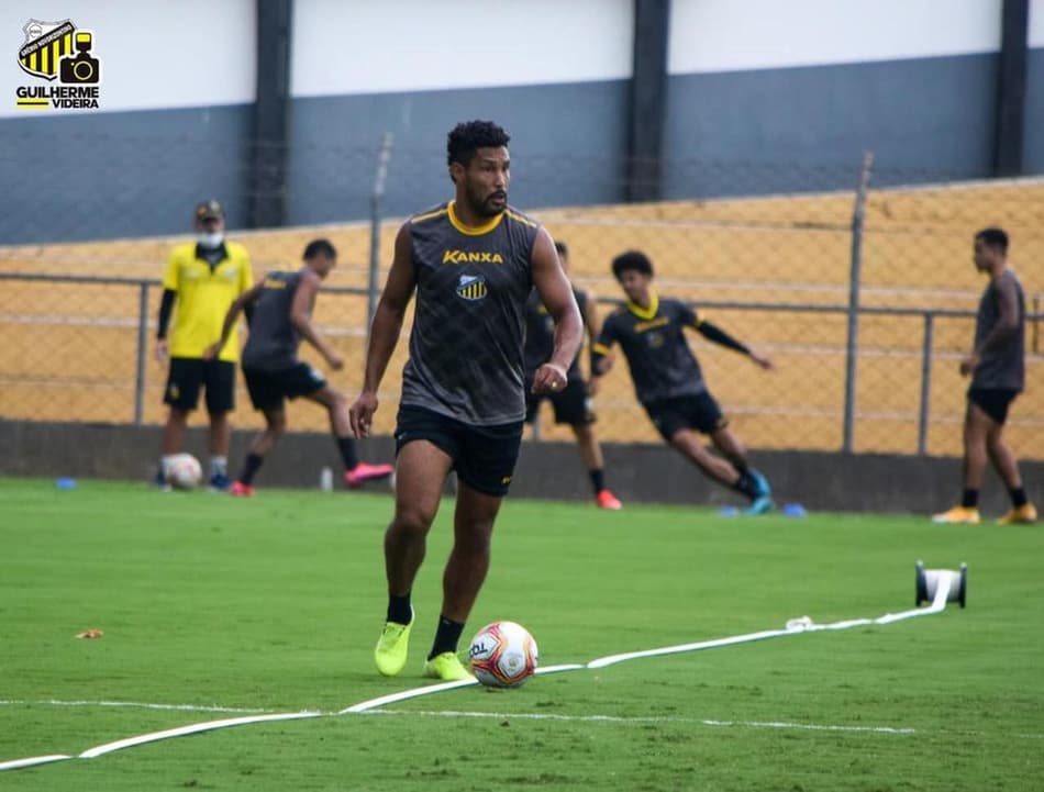 Em fase positiva no Novorizontino, Bruno Aguiar foca em sequência da temporada