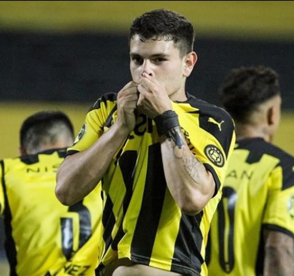 Uruguaio: Peñarol vence e fecha com o vice-campeonato do Clausura