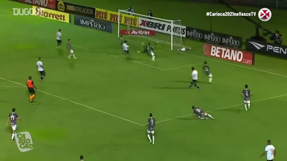 Quinto maior artilheiro estrangeiro da história do Vasco, Cano comemora gol marcado: ‘Muito contente’