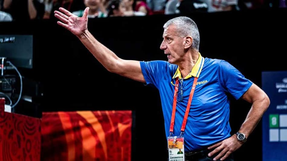 Aleksandar Petrovic: ‘Quero um Brasil que defenda até sangrar’