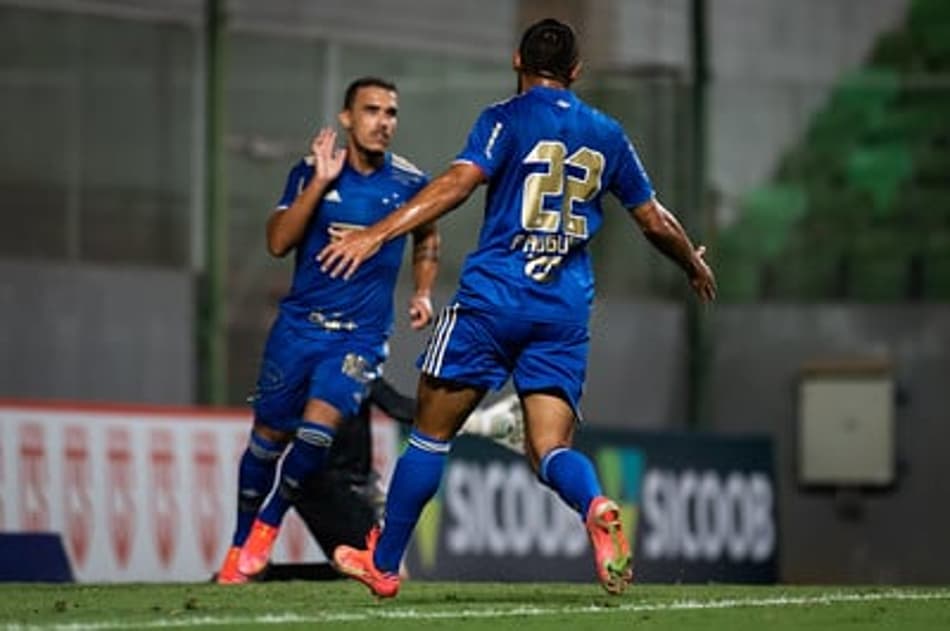 Vídeo: veja os gols do Cruzeiro na vitória sobre o Coimbra