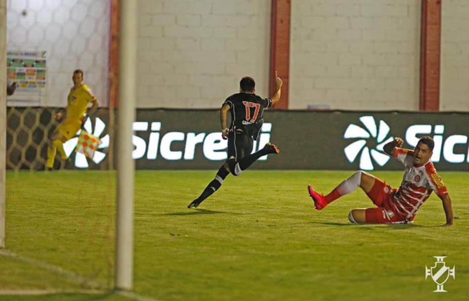 Blog do Garone: O grande momento de Gabriel Pec no Vasco