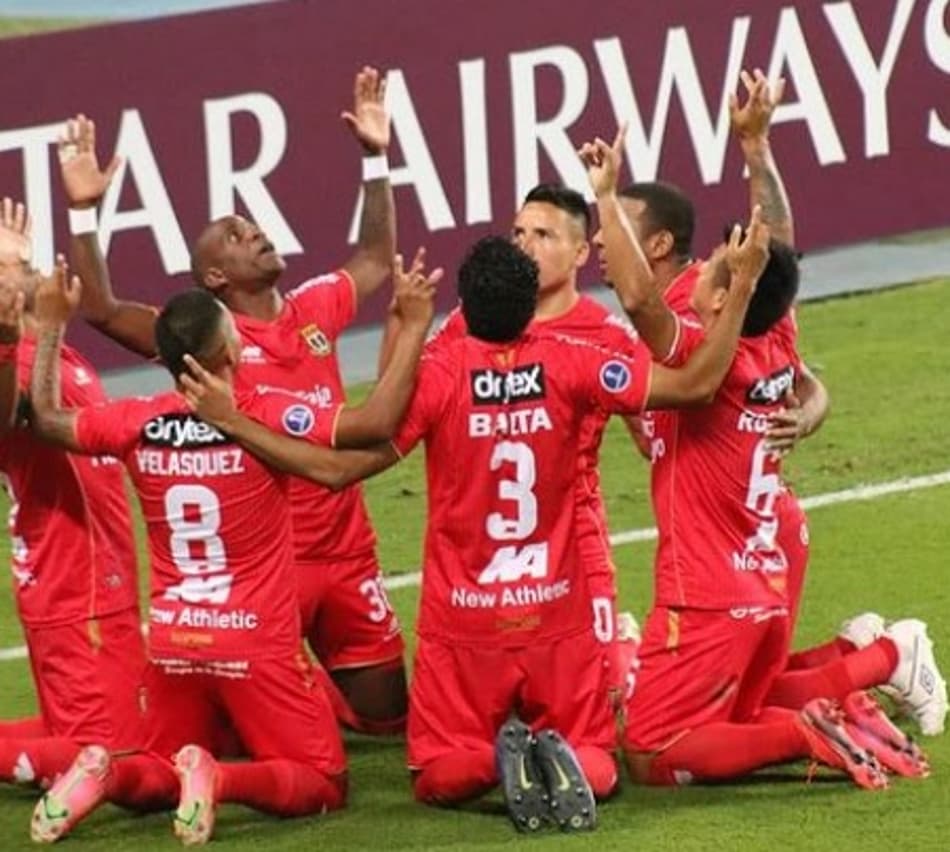 Sport Huancayo massacra UTC Cajamarca e avança na Sul-Americana