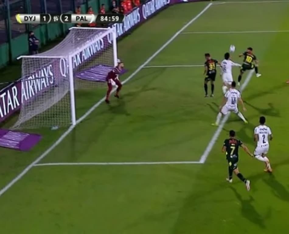 Gol anulado causa revolta na equipe do Defensa y Justicia