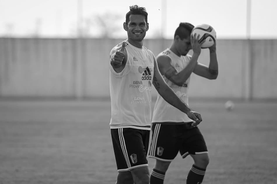 Futebol de luto! Jogador da seleção venezuelana morre aos 33 anos