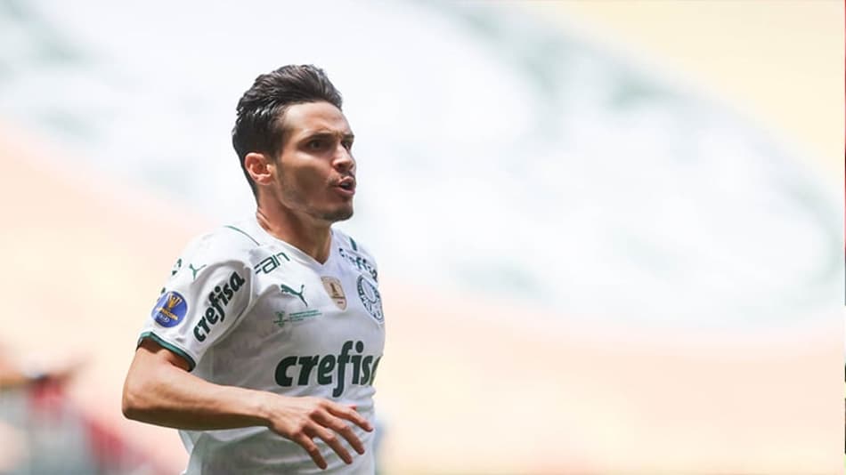 ATUAÇÕES: Raphael Veiga é o destaque do Palmeiras na Supercopa