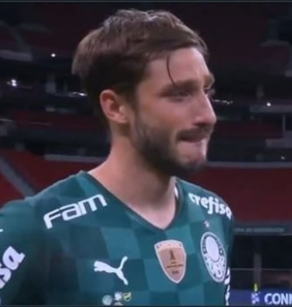 Imprensa uruguaia repercute expulsão de Matías Viña