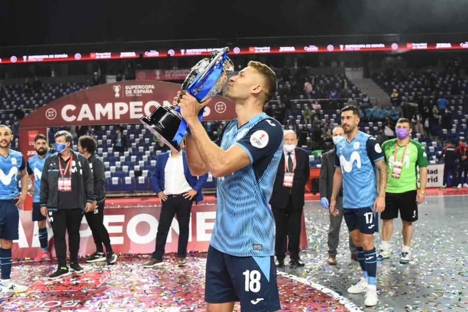 Pivô da Seleção Brasileira, Pito conquista a Supercopa espanhola de futsal pelo Inter Movistar