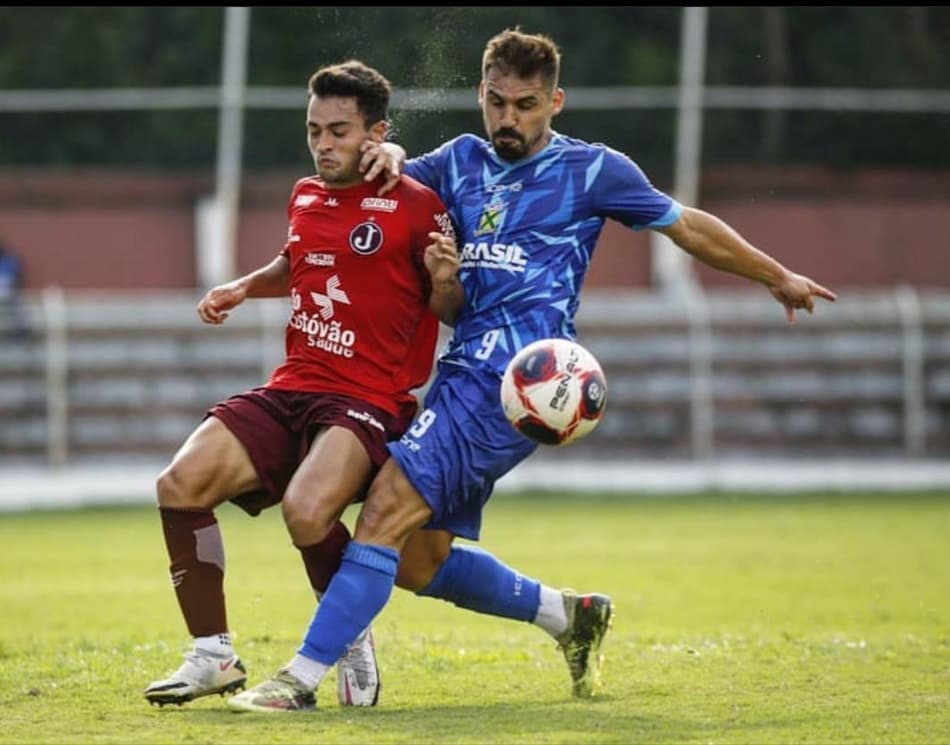 Em seu primeiro ano no Santo André, Bruno Santos quer seguir crescendo com a equipe no Paulistão