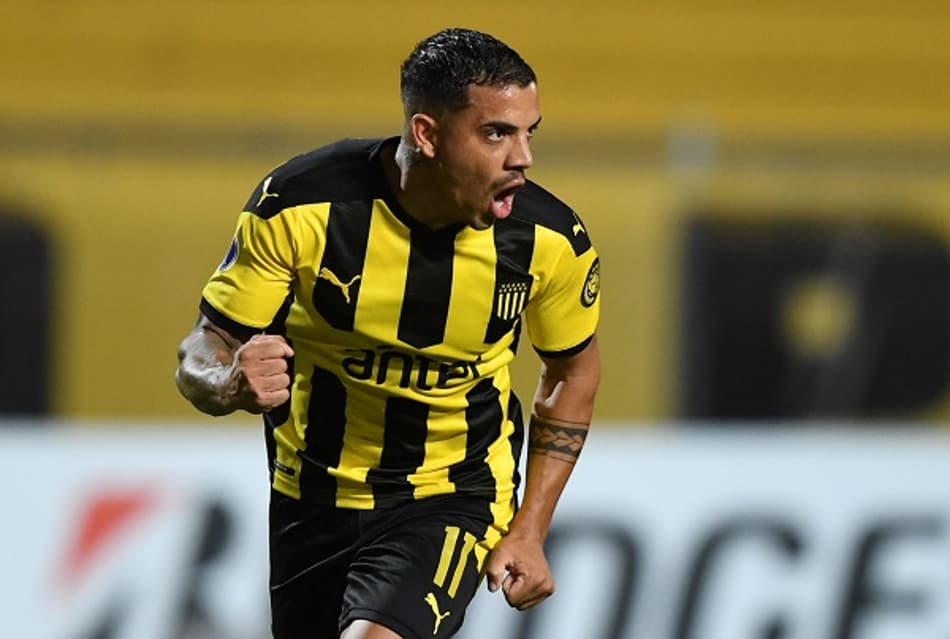Peñarol defende invencibilidade diante do Corinthians; entenda