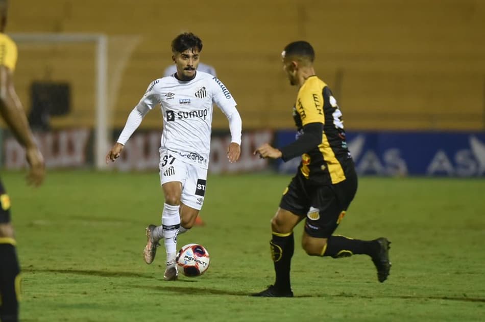 ATUAÇÕES: Santos tem mais uma noite sem destaques e perde para o Novorizontino